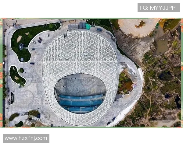 国家攀岩中心落成开放，设备达国际一流水准