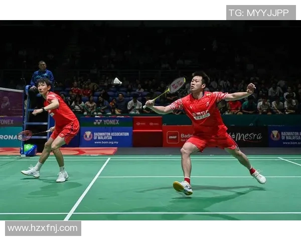 羽毛球双打中场上沟通模式与临场表现关系探讨 羽毛球双打中场上沟通模式与临场表现关系探讨