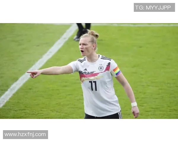 从赛季初战绩看足球联赛球队整体实力格局与未来走势分析